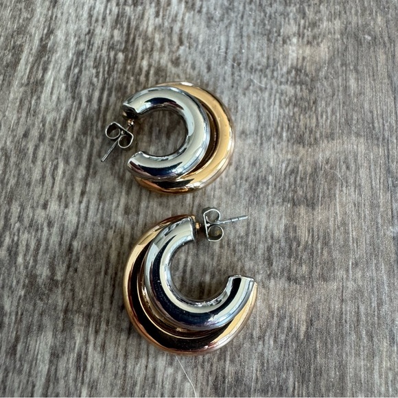 Like new! Zara DOUBLE HOOP EARRINGS - GOLD / SILVER - Picture 6 of 6